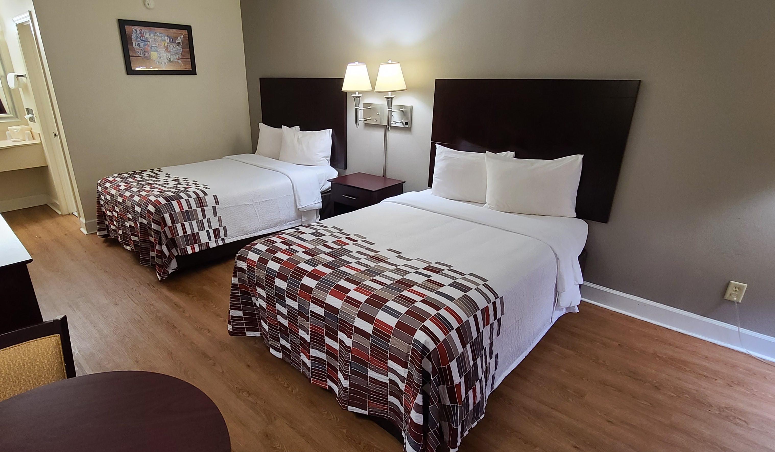 Red Roof Hotel